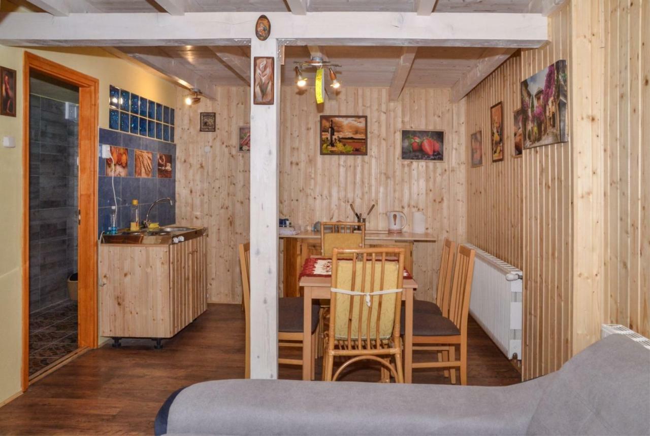 Malom Apartman Derekegyhaz Esterno foto